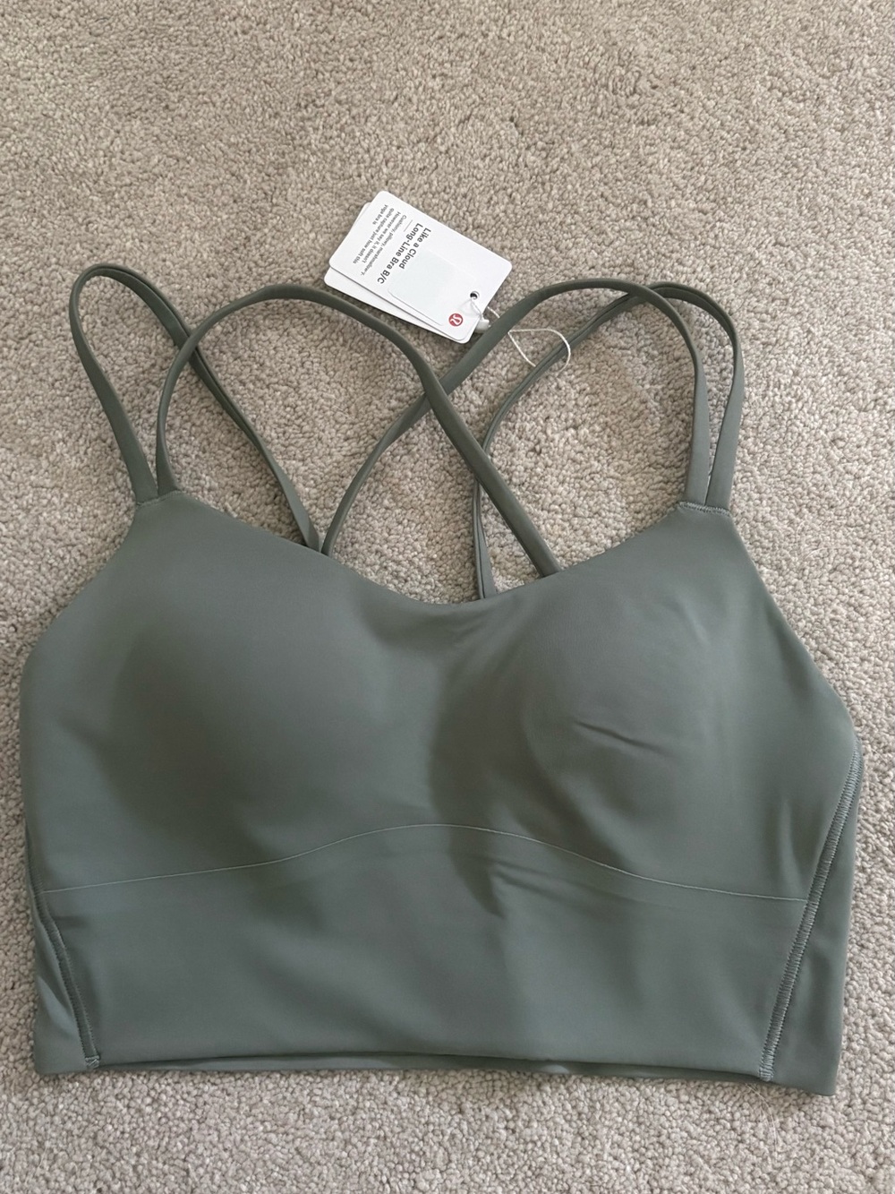 Lululemon like a cloud longline bra Willow Leaf size 4 NWT